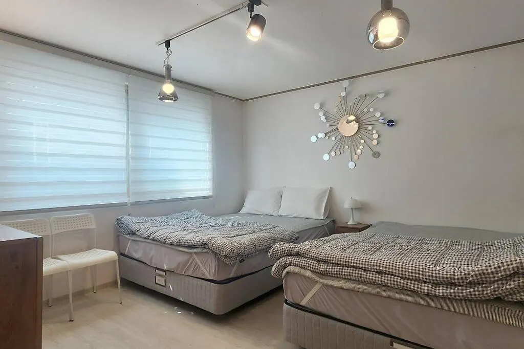 C-1 White Linen House,3Br Apartment Seoul