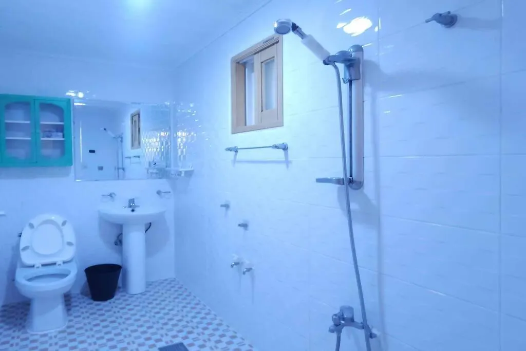 C-1 White Linen House,3Br Apartment Seoul